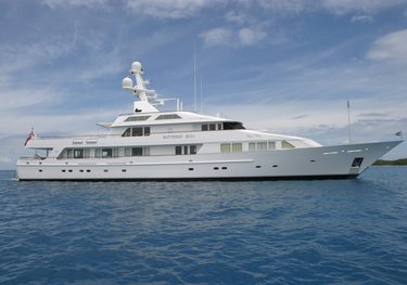Maria charter yacht