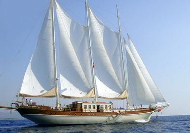 Gem charter yacht