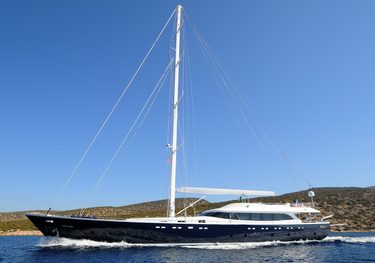 Gulmaria charter yacht
