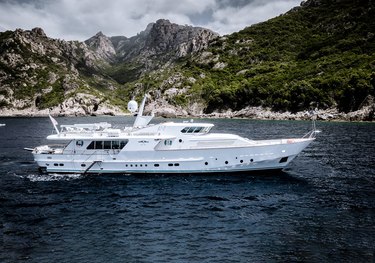 Vespucci charter yacht