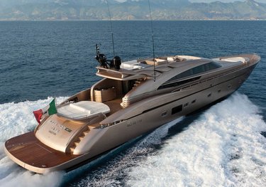 Five Waves charter yacht