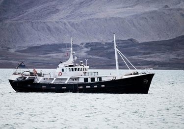Togo charter yacht