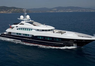 Atina charter yacht
