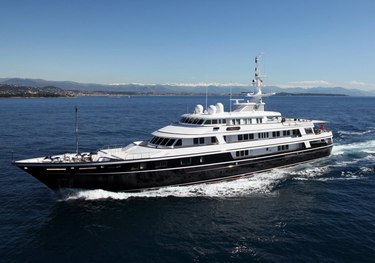 Virginian charter yacht