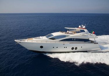 Amon charter yacht