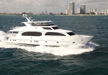 Carbon Copy charter yacht