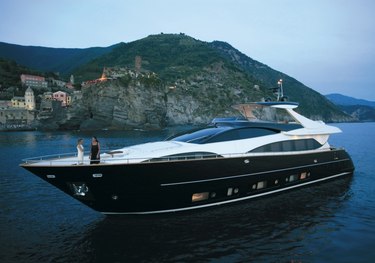 Anything Goes IV charter yacht
