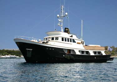 Dauntless charter yacht