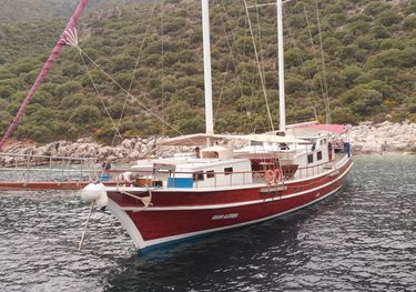 Grand Alaturka charter yacht