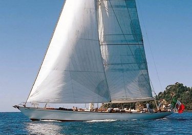 Whitefin charter yacht