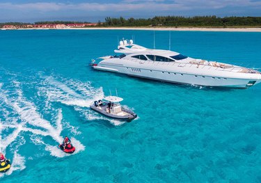 Incognito charter yacht