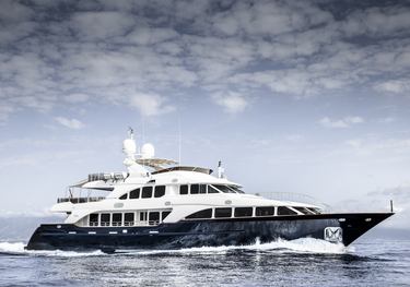 African Queen charter yacht