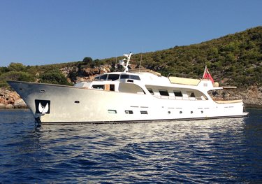 Conquest of 1966 charter yacht