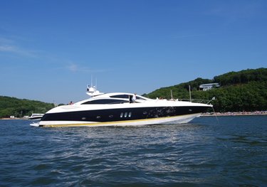 Impulsive Too charter yacht
