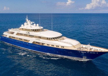 Laurel charter yacht