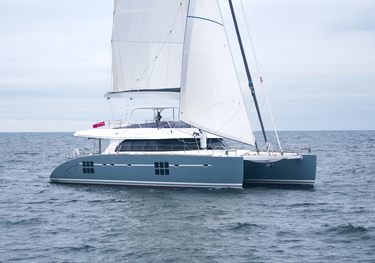 Anini charter yacht