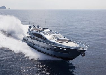 55 Fiftyfive charter yacht