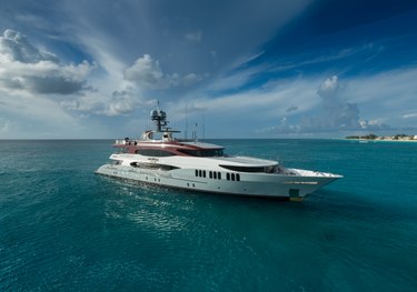 Amarula Sun charter yacht