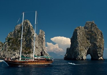 Deriya Deniz charter yacht