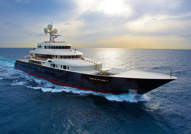 Cocoa Bean charter yacht
    