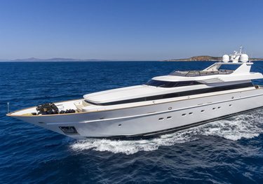 Alexia AV charter yacht