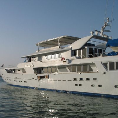 FINESSE Yacht Charter Price - CRN Yachts Luxury Yacht Charter