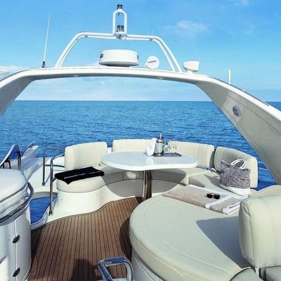 BEAUTY Yacht Charter Price - Azimut Yachts Luxury Yacht Charter