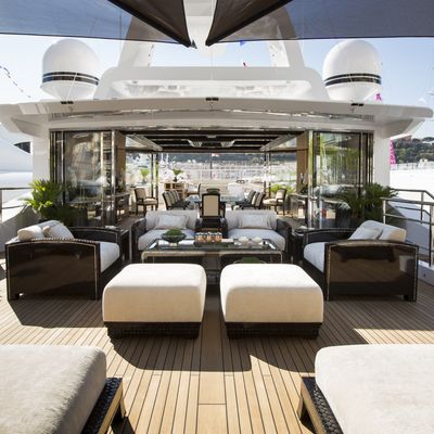 ILLUSION V Yacht Charter Price (ex. Illusion I) - Benetti Yachts Luxury ...