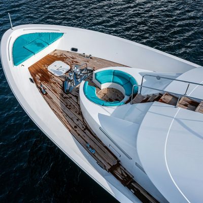 Serengeti Yacht 2