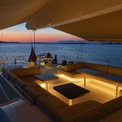 ALIX Yacht Charter Price - Nautor Swan Luxury Yacht Charter