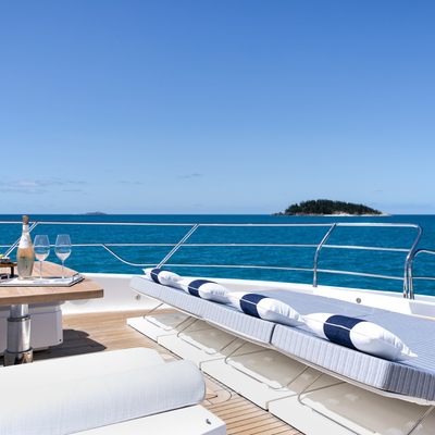 THREE RIVERS Yacht Charter Price - Sunseeker Luxury Yacht Charter