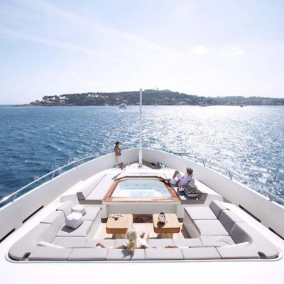 gems 2 yacht