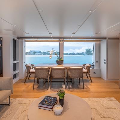 Gatsby Yacht 12