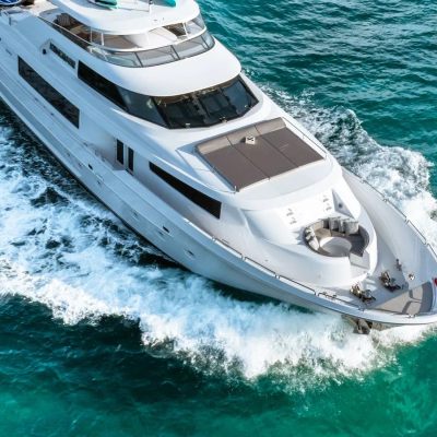 Kemosabe Yacht 15