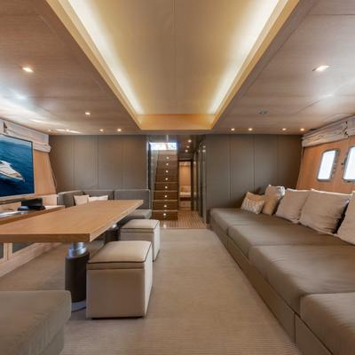 Stealth One Yacht 12