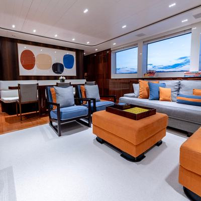 Calm Yacht 14
