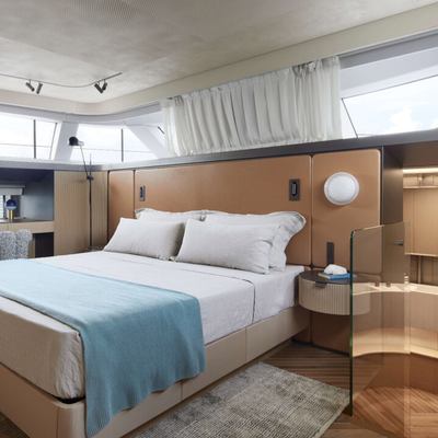Sal Yacht 15