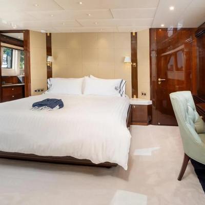 Blue Symphonie Yacht 13