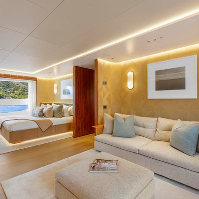 Liv Love Yacht 15