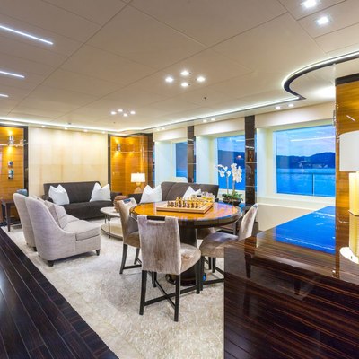 Party Girl Yacht 13