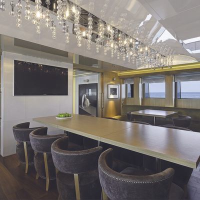 Vicky Yacht 11