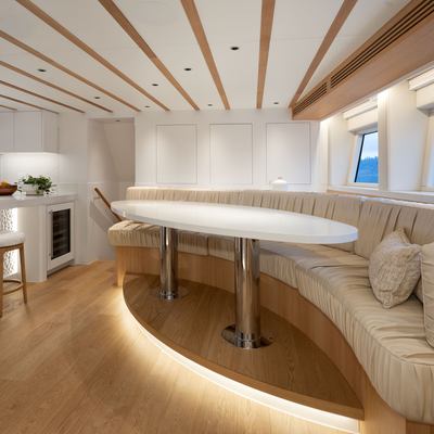 Maximus III Yacht 14