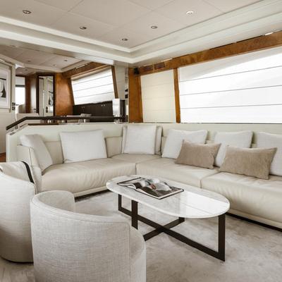 Anlia Yacht 12