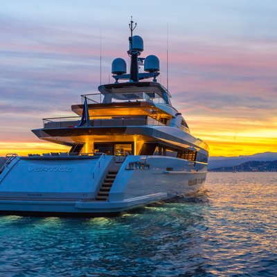 VERTIGE Yacht Charter Price - Tankoa Yachts Luxury Yacht Charter