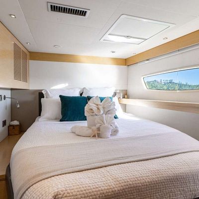 True Story Yacht 15