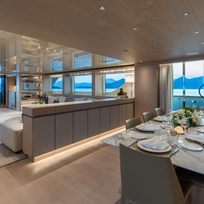 Zanoza Yacht 13