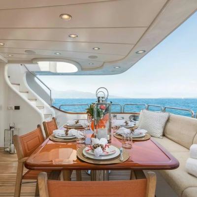 Endless Summer Yacht 12