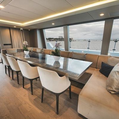 NJoy Yacht 11