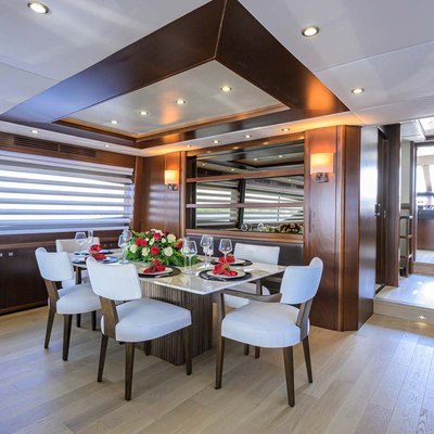 21 Sea Sands Yacht 14