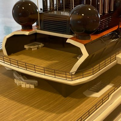 REV Ocean Yacht 5